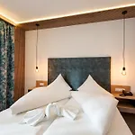Hotel Gänsleit 3*