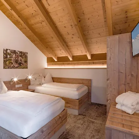 Gaensleit Hotel