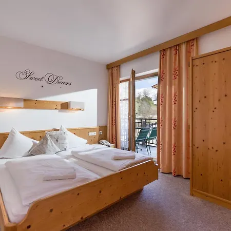 Hotel Gaensleit Söll